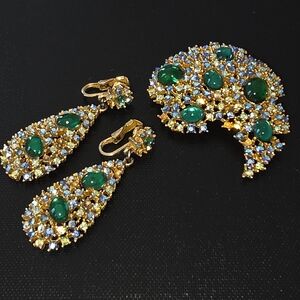 VTG ART Green Acrylic AB Aurora Borealis Beads Brooch & Clip On Earrings Set